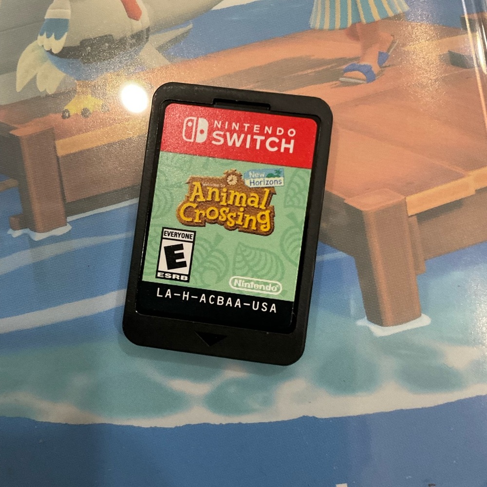 Nintendo New Horizons Animal Crossing Game - Picture 4 of 4